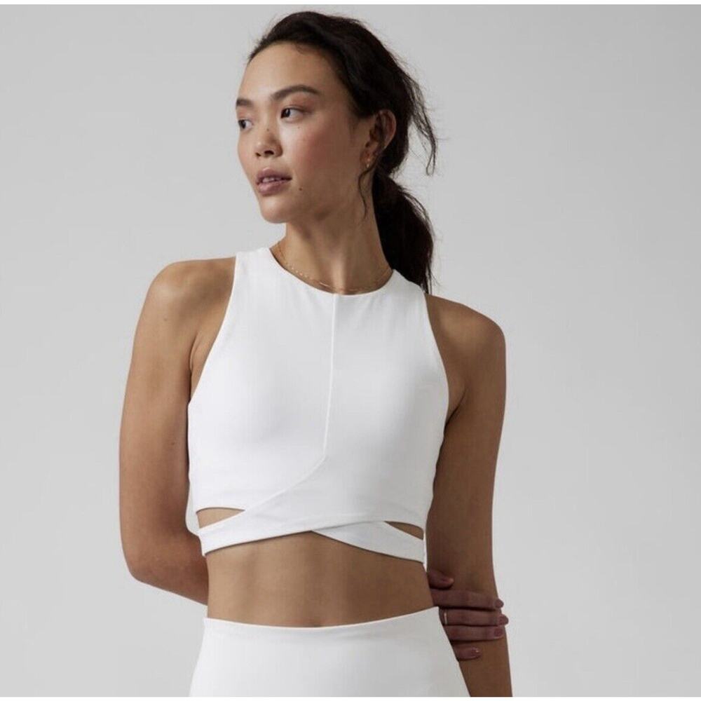 Athleta Conscious Cut Out Crop Top Built in Bra NWT $69‎ White Large Yoga Barre